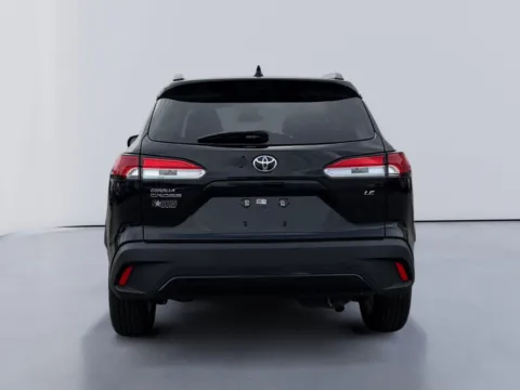 More photos of 2022 Toyota Corolla Cross LE at Farris Jeep - Morristown, TN
