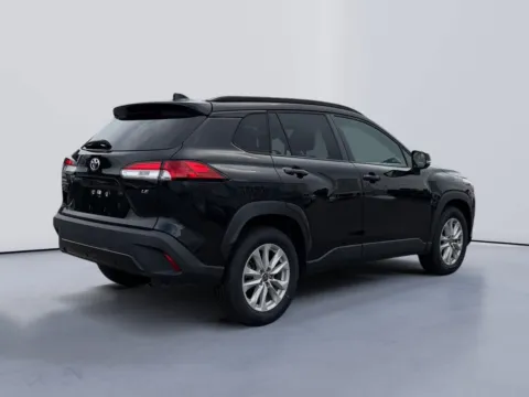 More photos of 2022 Toyota Corolla Cross LE at Farris Jeep - Morristown, TN