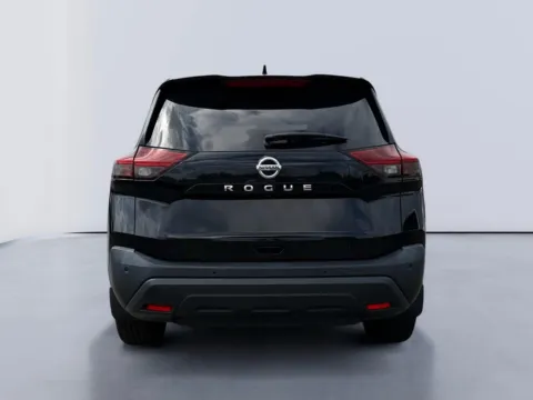 More photos of 2021 Nissan Rogue S at Farris Jeep - Morristown, TN