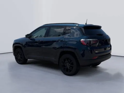 Another view of 2026 Jeep Compass Latitude Altitude for sale in Morristown, TN at Farris Jeep - Morristown