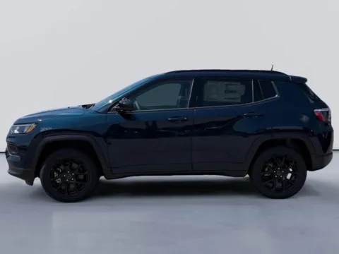 Photos of 2026 Jeep Compass Latitude Altitude for sale in Morristown, TN at Farris Jeep - Morristown