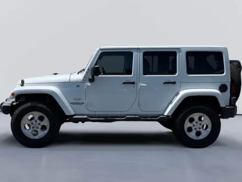 Photos of 2012 Jeep Wrangler Unlimited Sahara for sale in Morristown, TN at Farris Jeep - Morristown