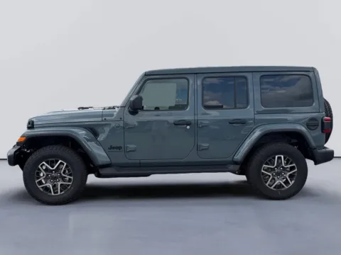 Photos of 2026 Jeep Wrangler Sahara for sale in Morristown, TN at Farris Jeep - Morristown