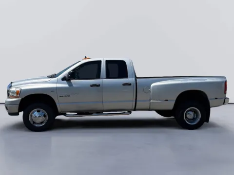 Photos of 2006 Dodge Ram 3500 SLT for sale in Morristown, TN at Farris Jeep - Morristown