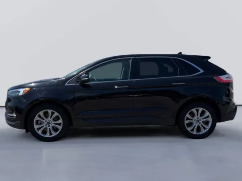 Photos of 2019 Ford Edge Titanium for sale in Morristown, TN at Farris Jeep - Morristown