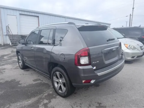 More photos of 2016 Jeep Compass High Altitude Edition at Farris Jeep - Morristown, TN