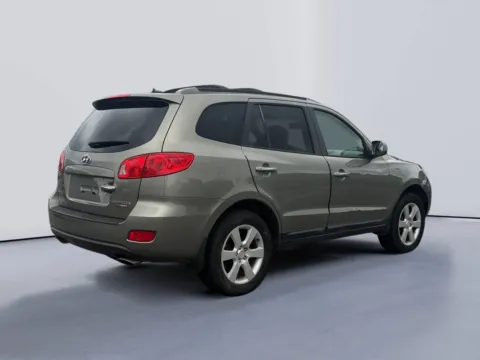 More photos of 2009 Hyundai Santa Fe Limited at Farris Jeep - Morristown, TN