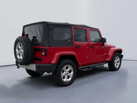 More photos of 2013 Jeep Wrangler Unlimited Sahara at Farris Jeep - Morristown, TN