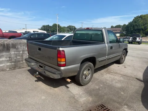 Another view of 2000 Chevrolet Silverado 1500 for sale in Morristown, TN at Farris Jeep - Morristown