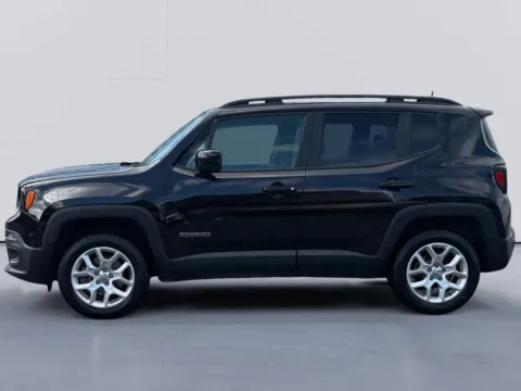 Photos of 2018 Jeep Renegade Latitude for sale in Morristown, TN at Farris Jeep - Morristown
