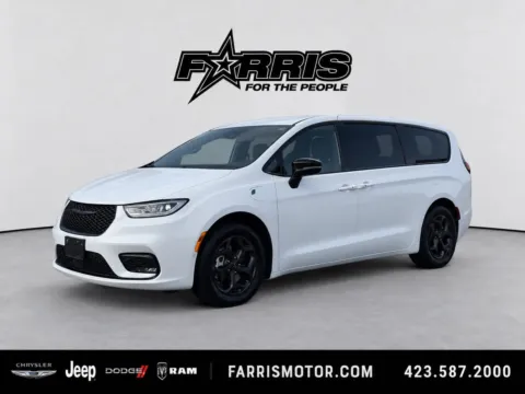 White 2024 Chrysler Pacifica Hybrid S Appearance Pkg for sale in Morristown, TN