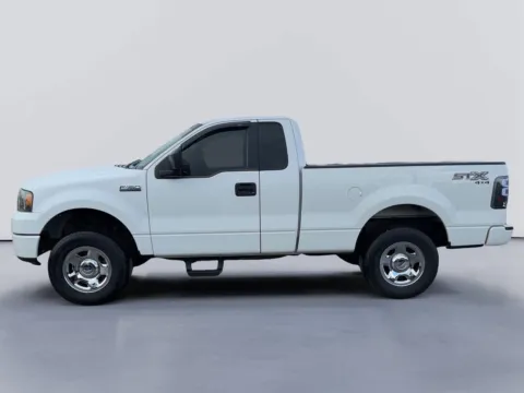 Photos of 2006 Ford F-150 STX for sale in Morristown, TN at Farris Jeep - Morristown