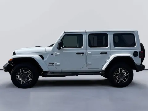Photos of 2026 Jeep Wrangler Sahara for sale in Morristown, TN at Farris Jeep - Morristown