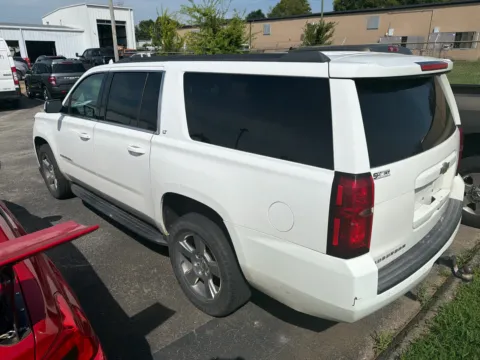 More photos of 2018 Chevrolet Suburban LT at Farris Jeep - Morristown, TN