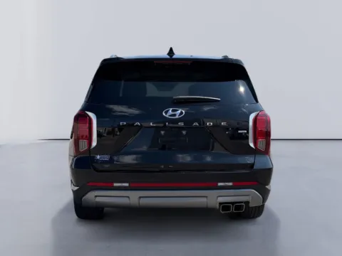 More photos of 2024 Hyundai Palisade Limited at Farris Jeep - Morristown, TN