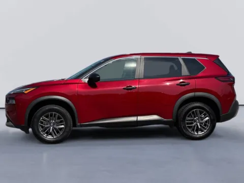 Photos of 2023 Nissan Rogue S for sale in Morristown, TN at Farris Jeep - Morristown