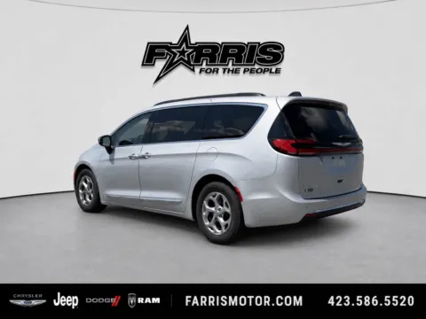 Another view of 2023 Chrysler Pacifica Limited for sale in Morristown, TN at Farris Jeep - Morristown