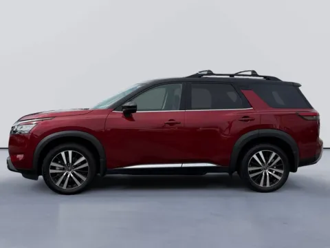 Photos of 2024 Nissan Pathfinder Platinum for sale in Morristown, TN at Farris Jeep - Morristown