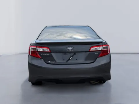 More photos of 2012 Toyota Camry SE at Farris Jeep - Morristown, TN
