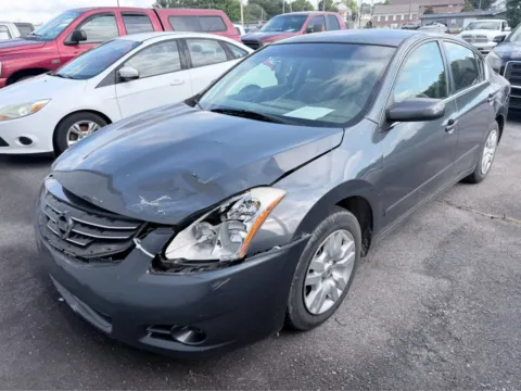 Gray 2011 Nissan Altima 2.5 for sale in Morristown, TN