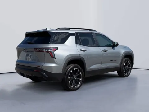 More photos of 2026 Chevrolet Equinox FWD RS at Farris Jeep - Morristown, TN