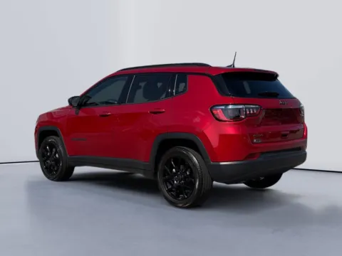 Another view of 2026 Jeep Compass Latitude Altitude for sale in Morristown, TN at Farris Jeep - Morristown