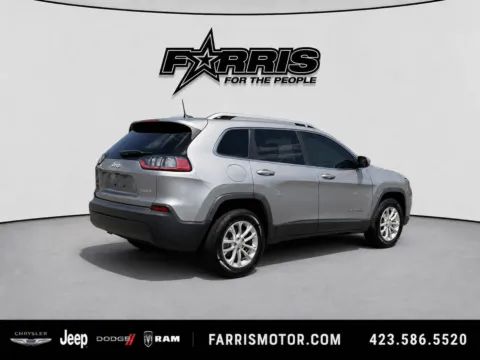 More photos of 2019 Jeep Cherokee Latitude at Farris Jeep - Morristown, TN