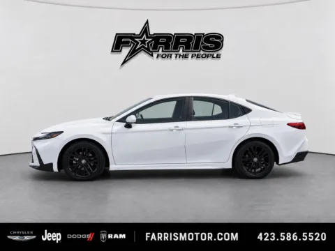 Photos of 2025 Toyota Camry SE for sale in Morristown, TN at Farris Jeep - Morristown