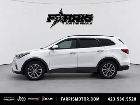 Photos of 2017 Hyundai Santa Fe SE for sale in Morristown, TN at Farris Jeep - Morristown