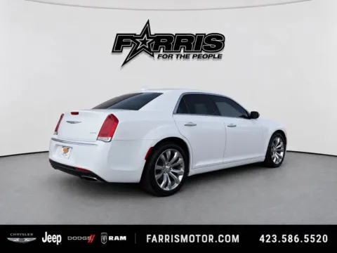 More photos of 2018 Chrysler 300 Limited at Farris Jeep - Morristown, TN