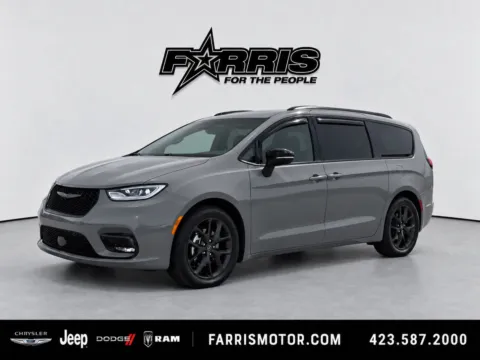 Gray 2023 Chrysler Pacifica Limited for sale in Morristown, TN