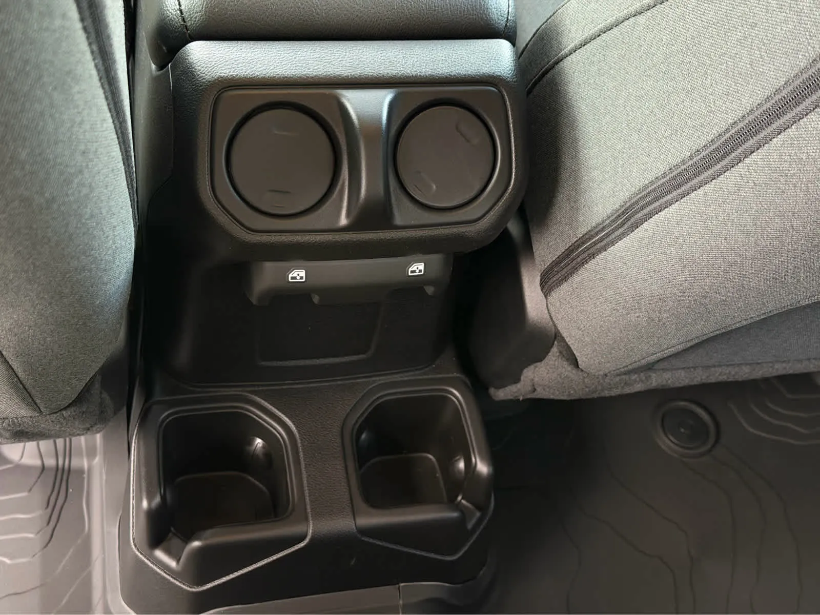2026 Jeep Wrangler 4-Door Willys - Photo 21