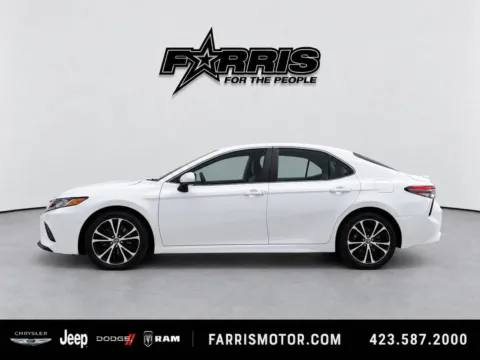 Photos of 2018 Toyota Camry SE for sale in Morristown, TN at Farris Jeep - Morristown