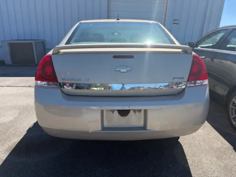 More photos of 2008 Chevrolet Impala LT at Farris Jeep - Morristown, TN