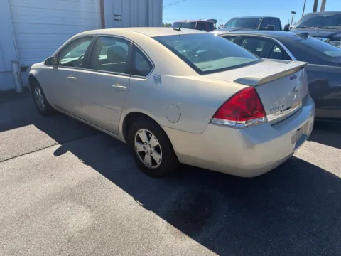 More photos of 2008 Chevrolet Impala LT at Farris Jeep - Morristown, TN