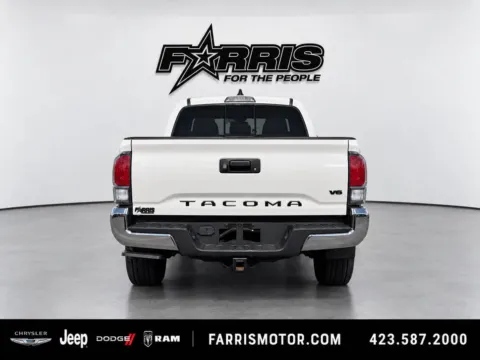 More photos of 2022 Toyota Tacoma TRD Off Road at Farris Jeep - Morristown, TN