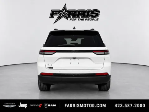 More photos of 2027 Jeep Grand Cherokee Laredo X at Farris Jeep - Morristown, TN