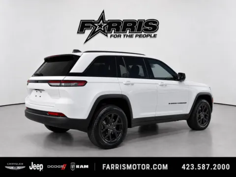 More photos of 2027 Jeep Grand Cherokee Laredo X at Farris Jeep - Morristown, TN