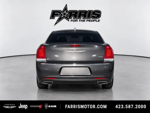 More photos of 2017 Chrysler 300 Limited at Farris Jeep - Morristown, TN