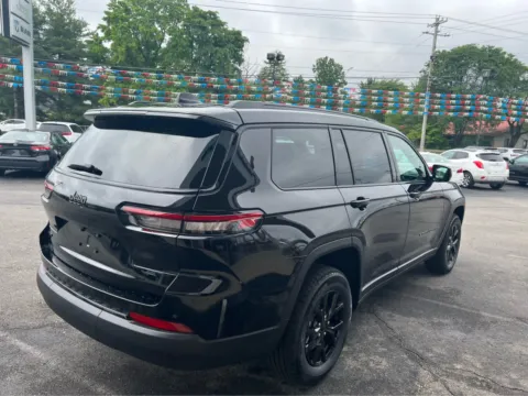 More photos of 2025 Jeep Grand Cherokee L Altitude X at Farris Jeep - Morristown, TN