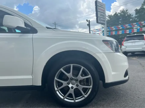 More photos of 2016 Dodge Journey R/T at Farris Jeep - Morristown, TN