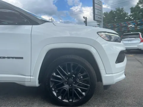 More photos of 2022 Jeep Compass High Altitude at Farris Jeep - Morristown, TN