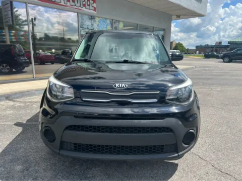 Photos of 2018 Kia Soul for sale in Morristown, TN at Farris Jeep - Morristown