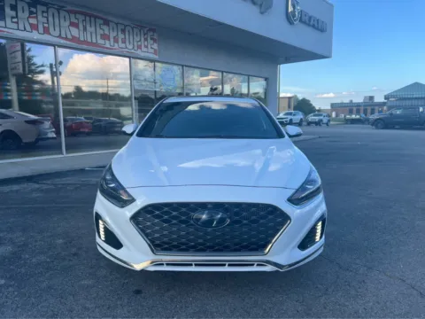Photos of 2018 Hyundai Sonata Limited for sale in Morristown, TN at Farris Jeep - Morristown