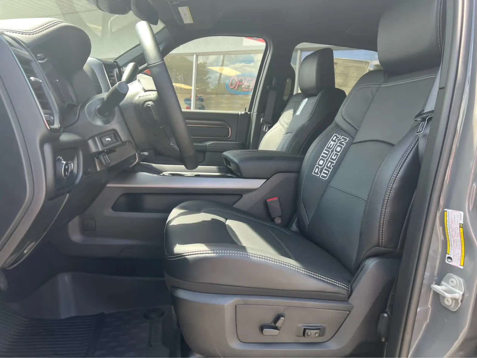 2025 RAM 2500 Power Wagon - Photo 18