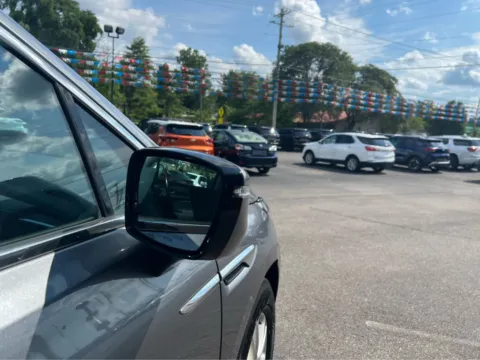 More photos of 2021 Buick Enclave Essence at Farris Jeep - Morristown, TN
