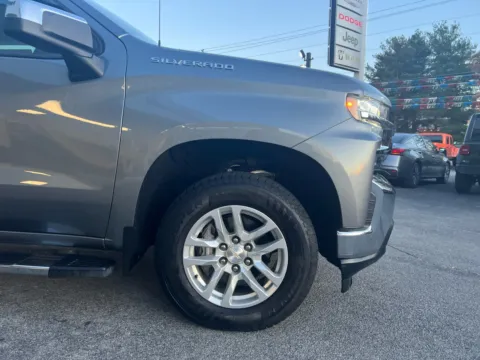 More photos of 2019 Chevrolet Silverado 1500 LT at Farris Jeep - Morristown, TN