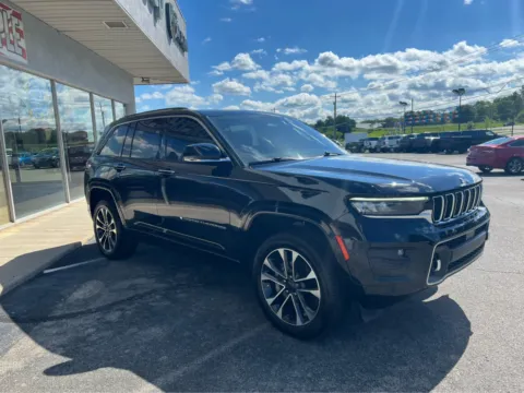 Another view of 2022 Jeep Grand Cherokee Overland for sale in Morristown, TN at Farris Jeep - Morristown