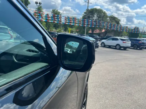 More photos of 2025 Jeep Grand Cherokee L Limited at Farris Jeep - Morristown, TN
