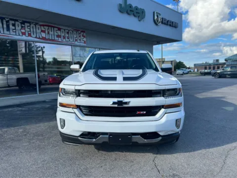 Photos of 2016 Chevrolet Silverado 1500 LT for sale in Morristown, TN at Farris Jeep - Morristown